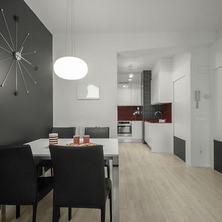 Picasso - Local Rentss Apartment San Sebastian Luaran gambar